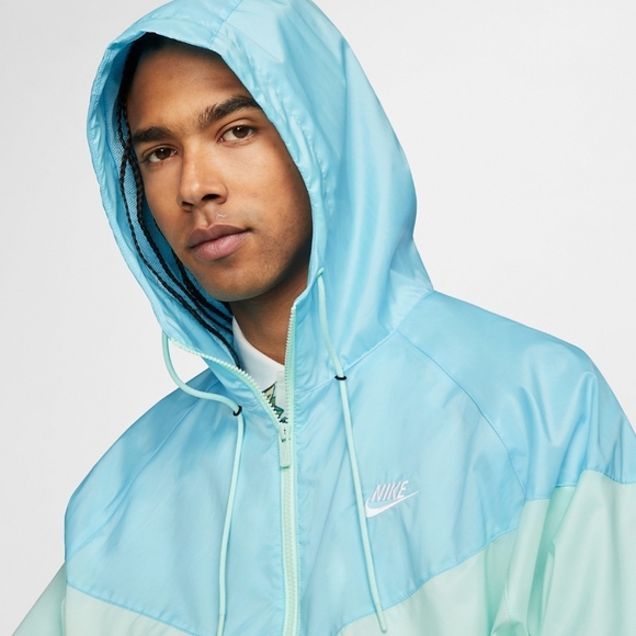 Nike Essentials Windrunner Windbreaker Jacket Mint Foam/Blue Chill DA0001-379 - Picture 3 of 15